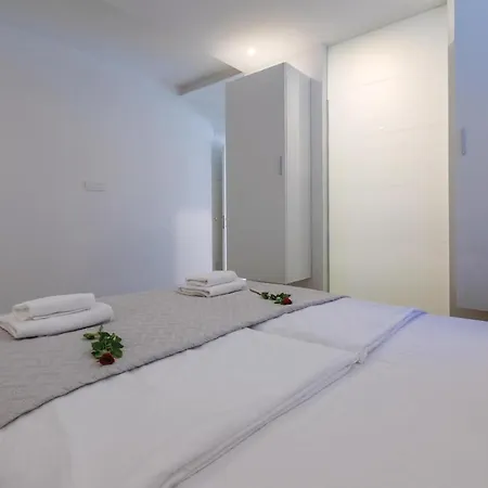 One-bedroom In Novi Vinodolski