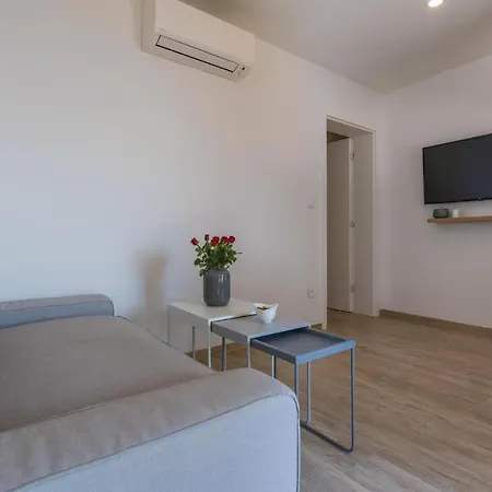 One-bedroom In Novi Vinodolski